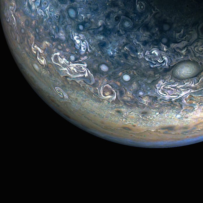 Fit in Jupiter